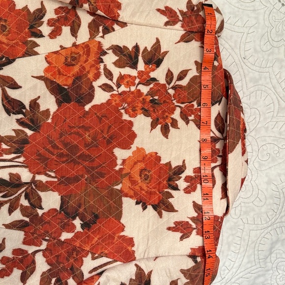 Smythe Quilted Floral Blazer - Orange and White - Picture 3 of 3